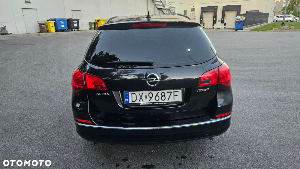 Opel Astra 1.4 Turbo 150 Jahre - 15