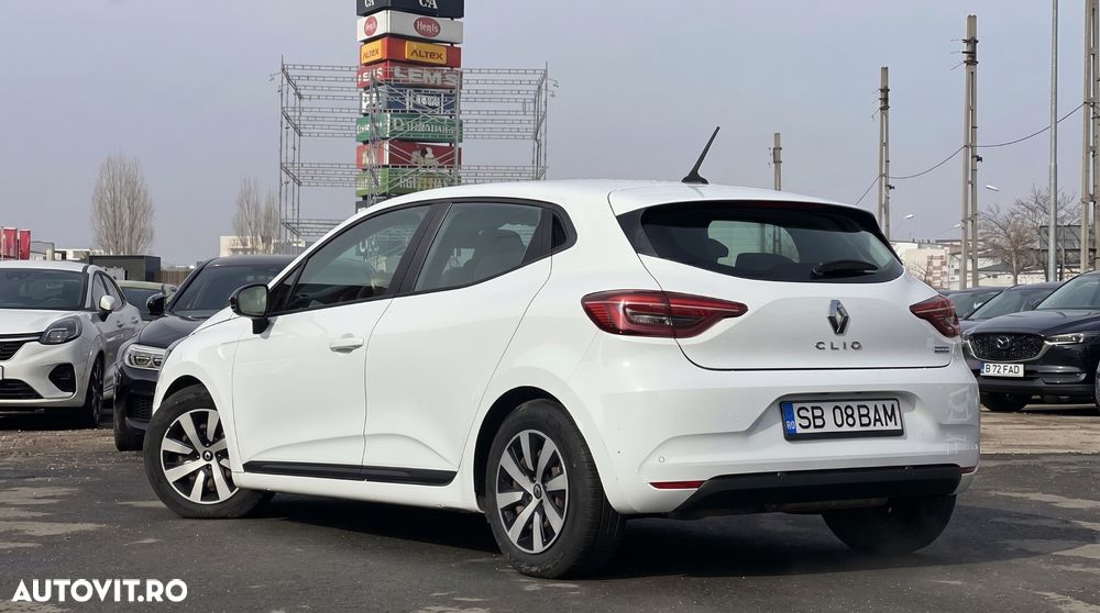 Renault Clio V E-Tech 145 Techno - 4