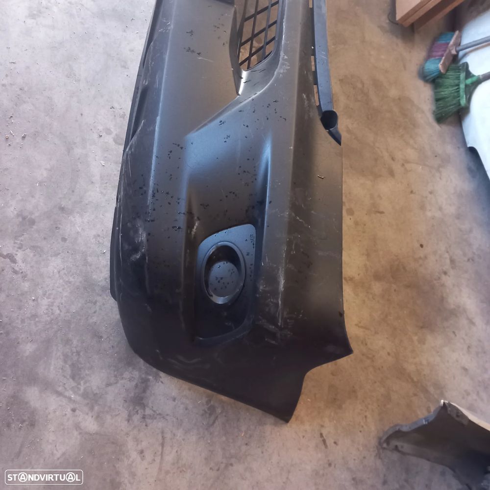 Para-choques frente mercedes-benz w906