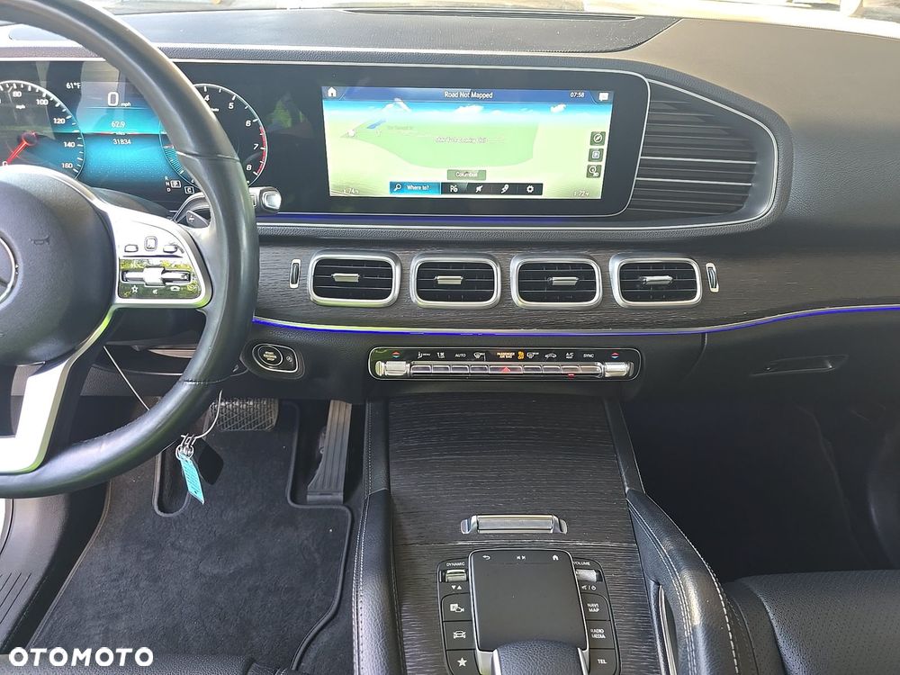 Mercedes-Benz GLE - 11