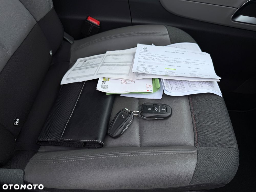 Citroën C5 Aircross 1.6 PureTech Shine EAT8 - 36