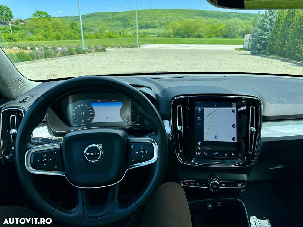 Volvo XC 40 D4 AWD Inscription - 12