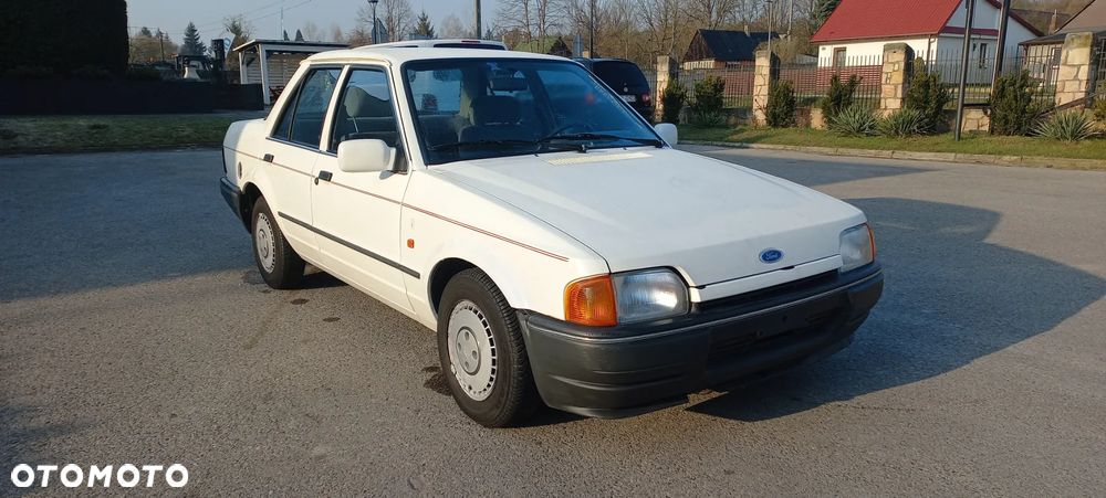 Ford Orion 1.4 CL - 1