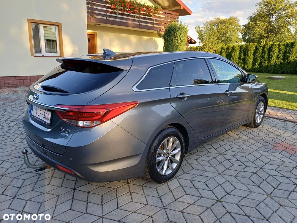 Hyundai i40 Kombi 1.7 CRDi Premium - 13