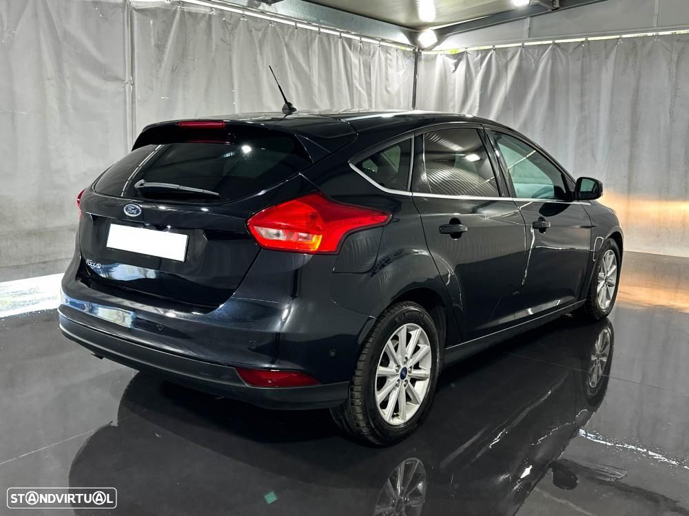 Ford Focus 1.5 TDCi Titanium - 5