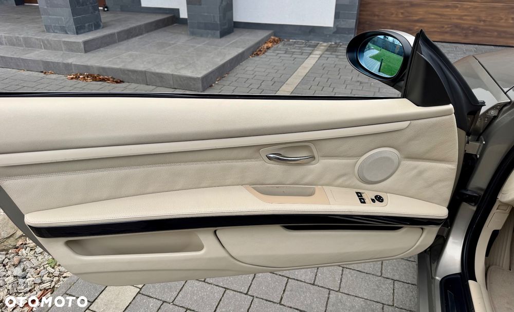 BMW Seria 3 330i Edition Exclusive - 15