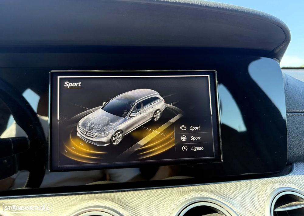 Mercedes-Benz E 220 d AMG - 50