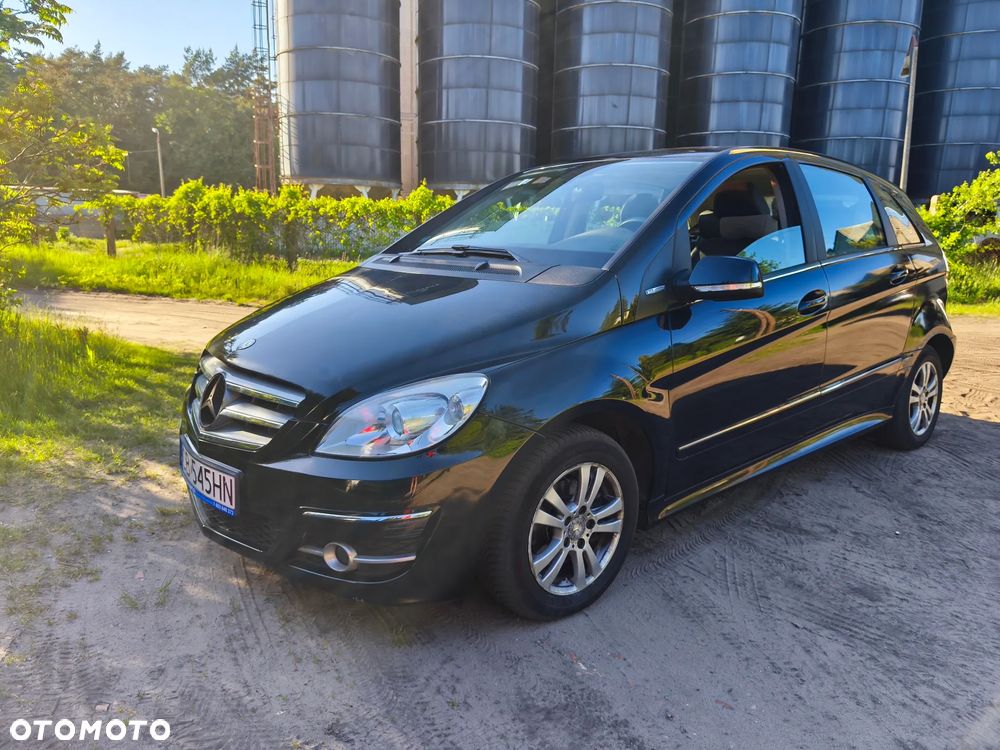 Mercedes-Benz Klasa B 160 BlueEFFICIENCY - 1