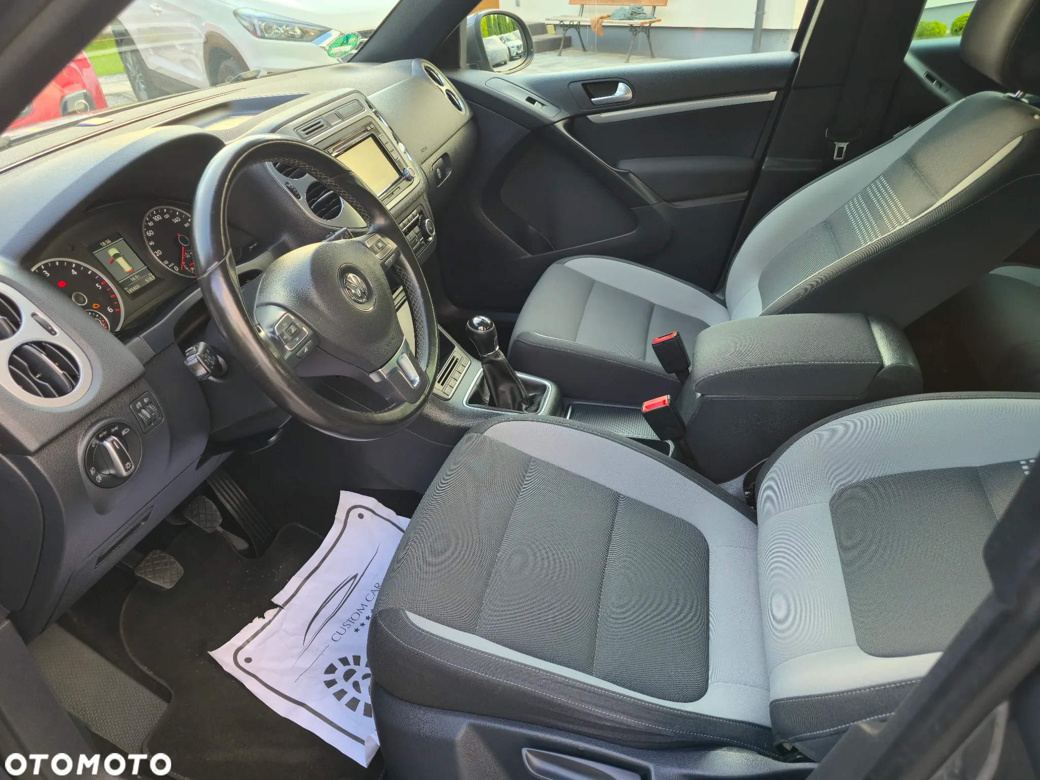 Volkswagen Tiguan 2.0 TDI DPF BlueMotion Technology Life - 30