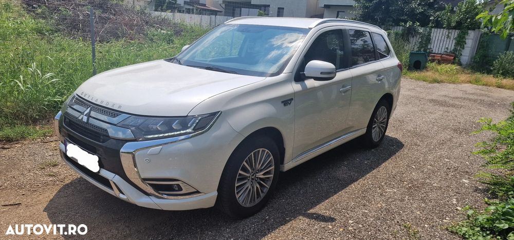 Mitsubishi Outlander PHEV 2.4 L 4X4 Instyle+ - 1
