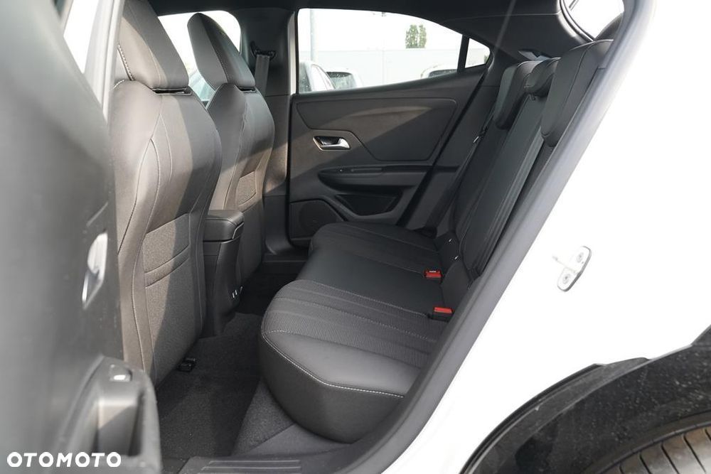 Opel Mokka 1.2 T GS S&S - 9