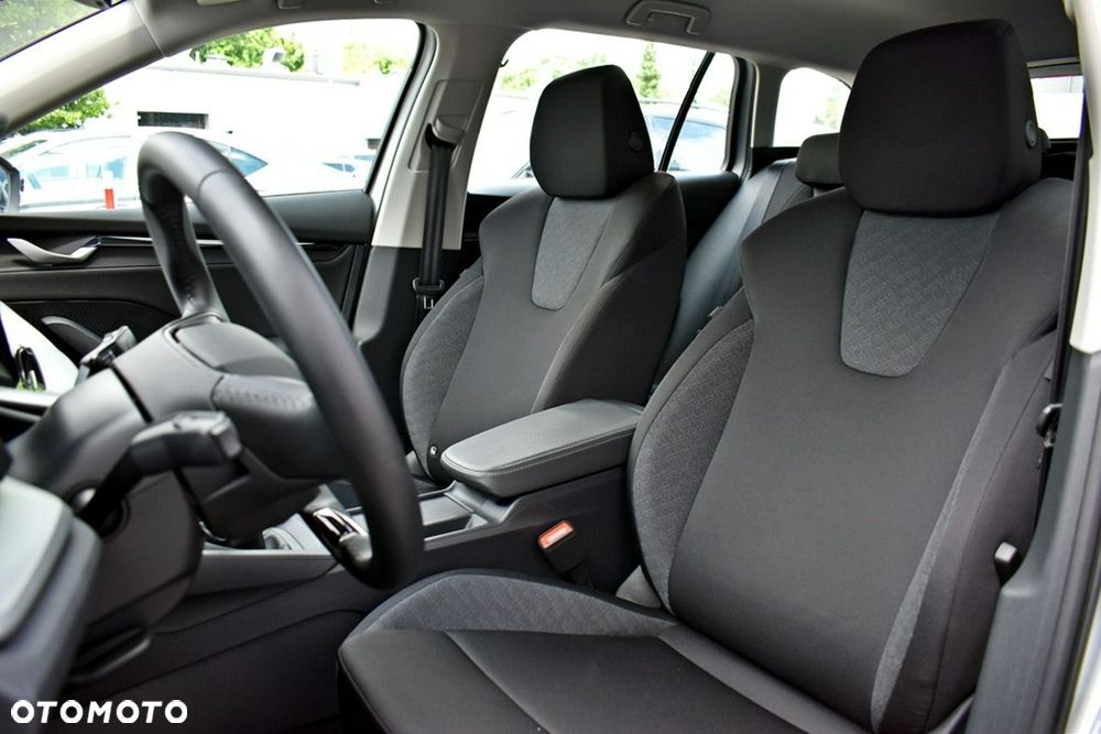 Skoda Octavia 1.5 TSI Essence - 11