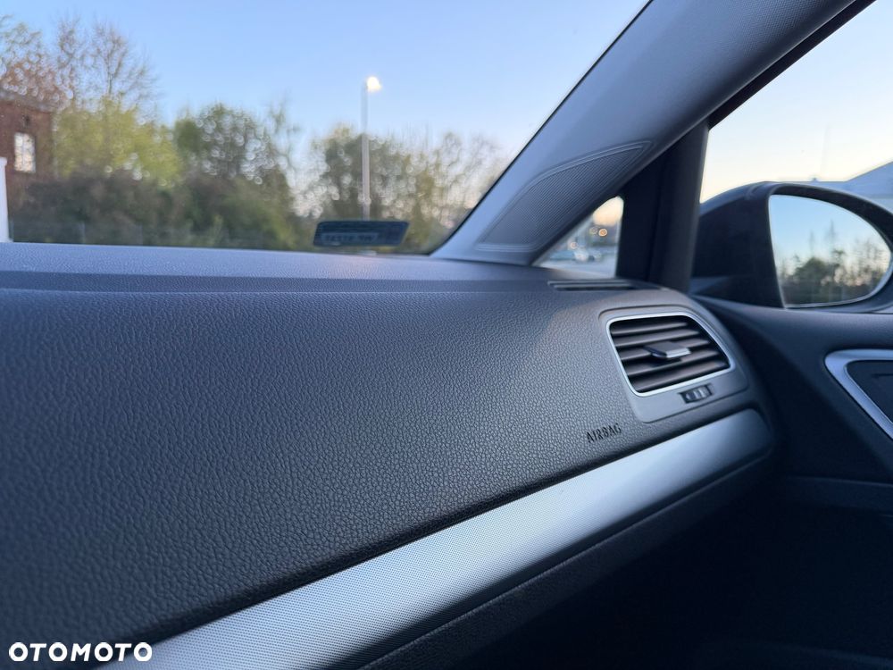 Volkswagen Golf 1.0 TSI Trendline - 40