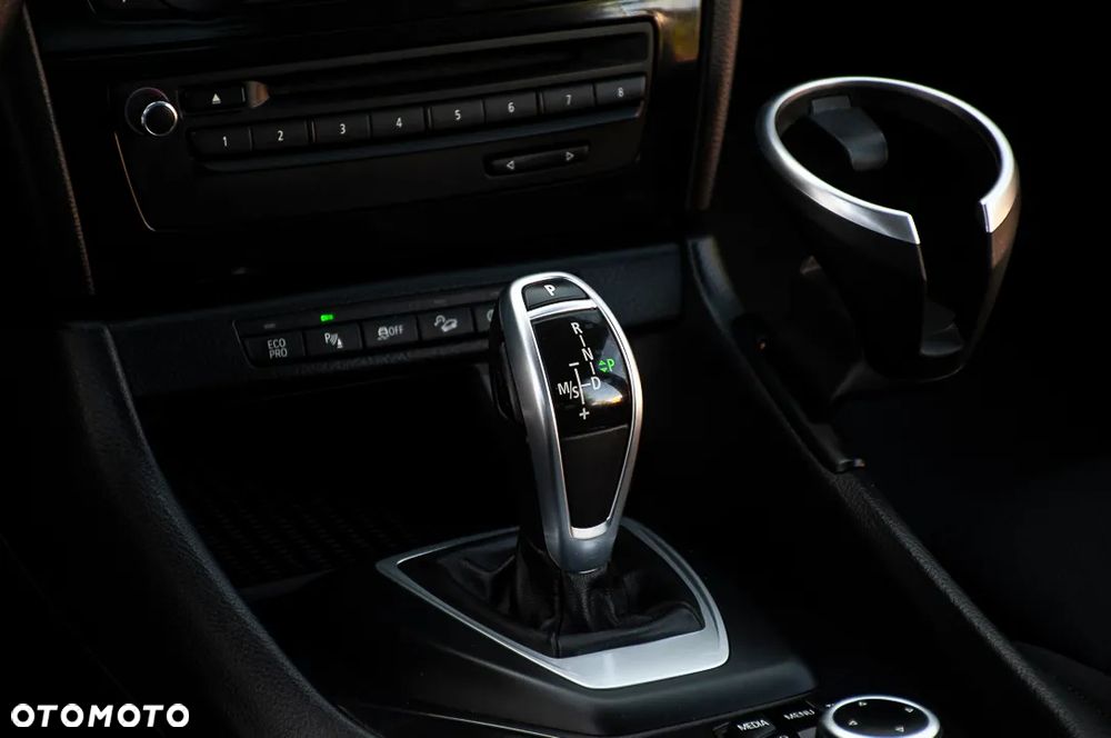 BMW X1 xDrive20d Sport Line - 34