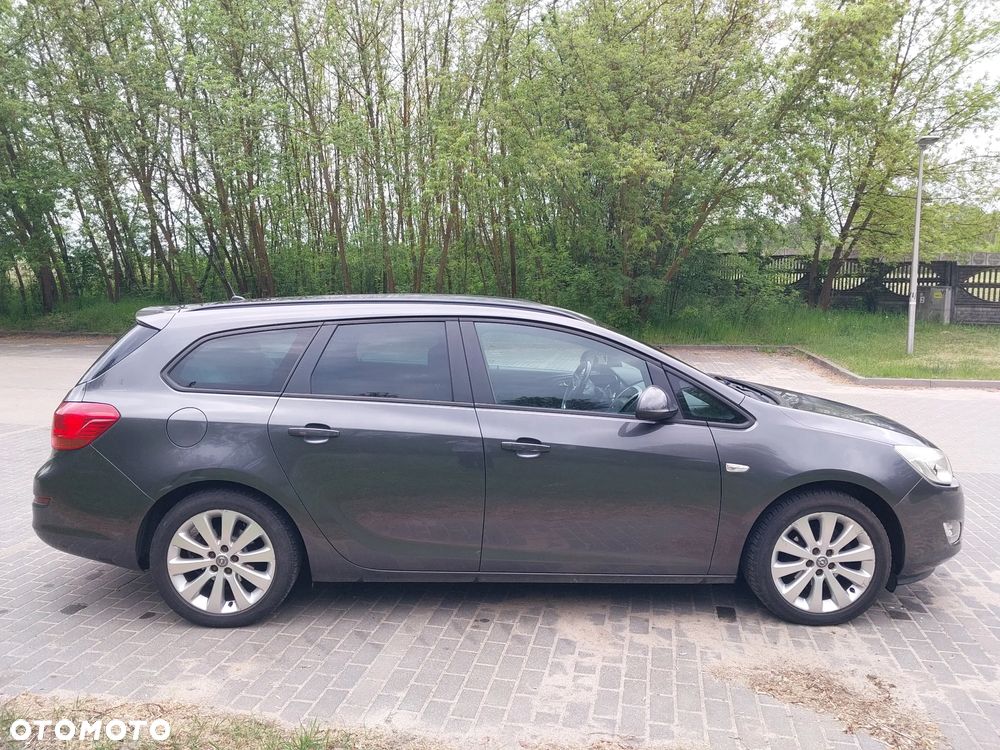 Opel Astra - 2