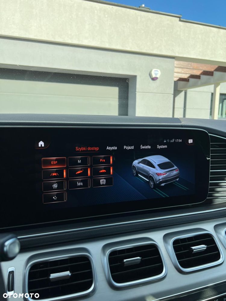 Mercedes-Benz GLE 300 d 4-Matic - 32