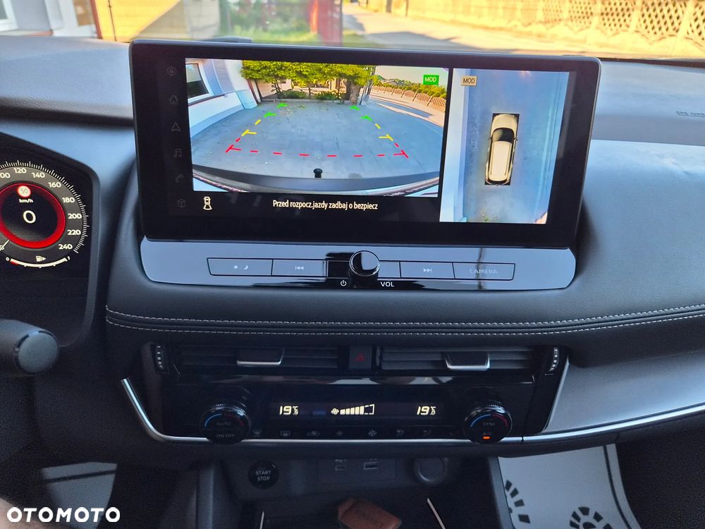 Nissan X-Trail 1.5 VC-T e-POWER N-Trek e-4ORCE 7os - 21