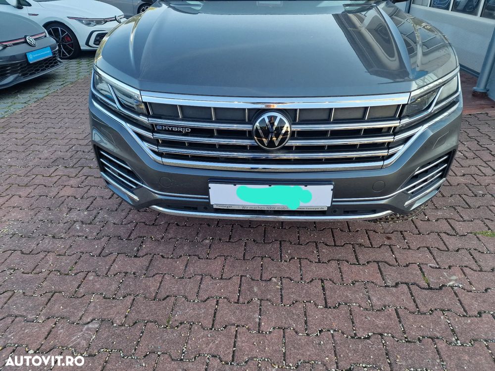 Volkswagen Touareg 3.0 V6 e-Hybrid 4Motion Aut. Elegance - 2