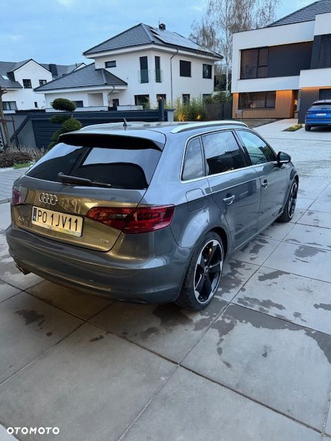 Audi A3 Sportback 2.0 TDI S tronic Ambiente - 5