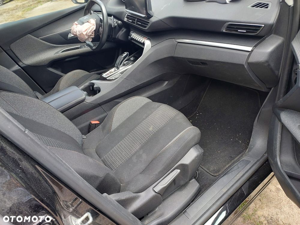 Peugeot 3008 PureTech 130 Stop & Start GPF EAT8 Active Pack - 19