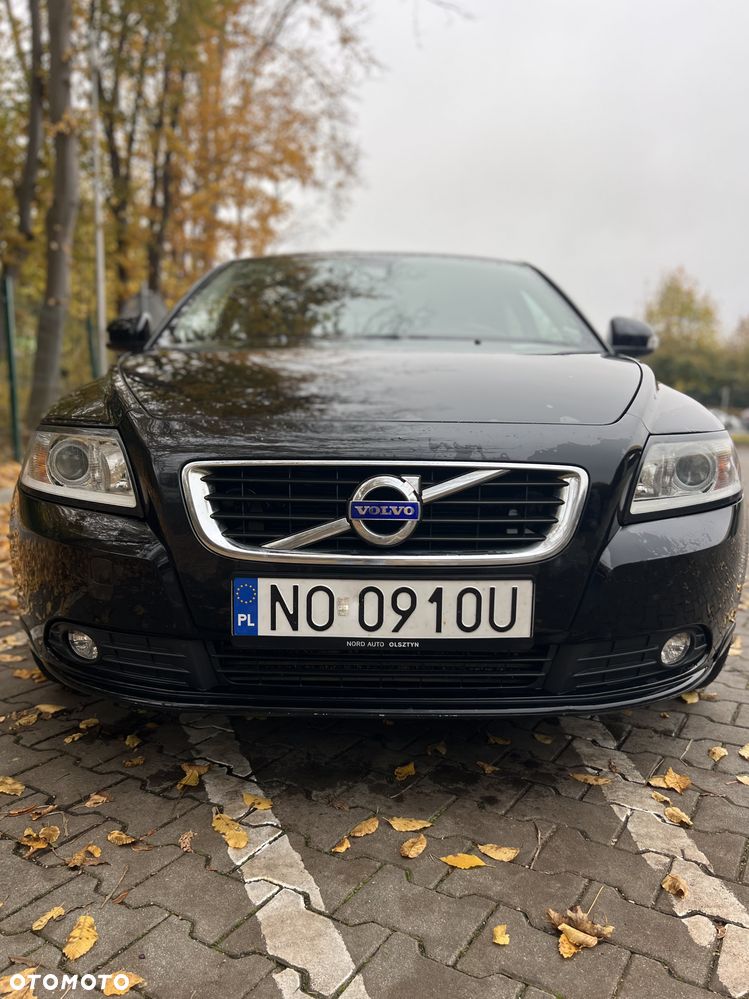 Volvo S40 2011 photo 3