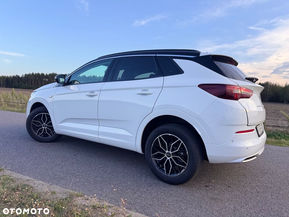Opel Grandland 1.2 DI Business Elegance - 12