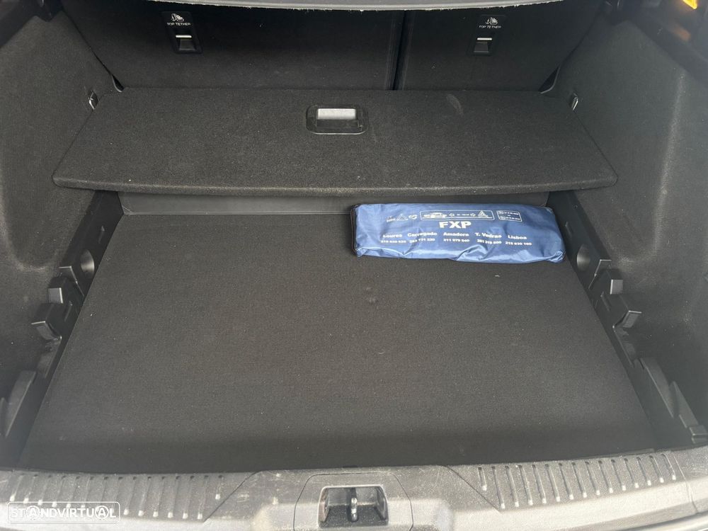 Ford Focus SW 1.5 TDCi ST-Line - 16
