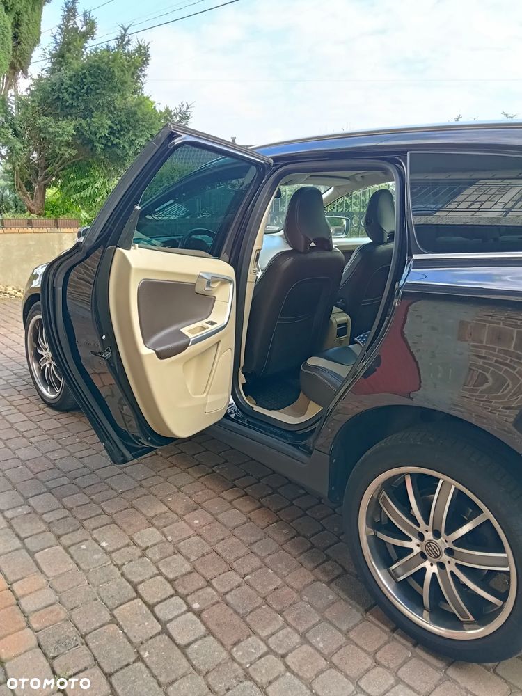 Volvo XC 60 D5 AWD - 4