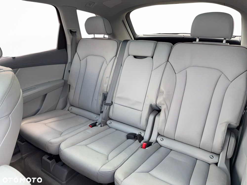 Audi Q7 - 34