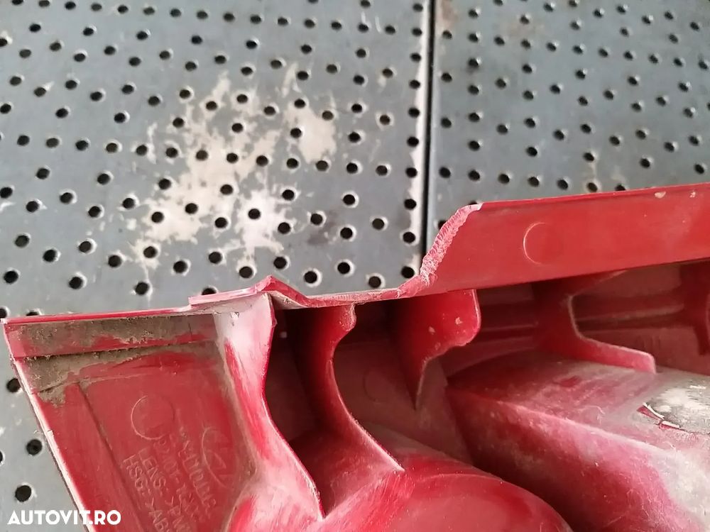 Stop tripla lampa stanga hyundai getz tb 924011cxxx - 4