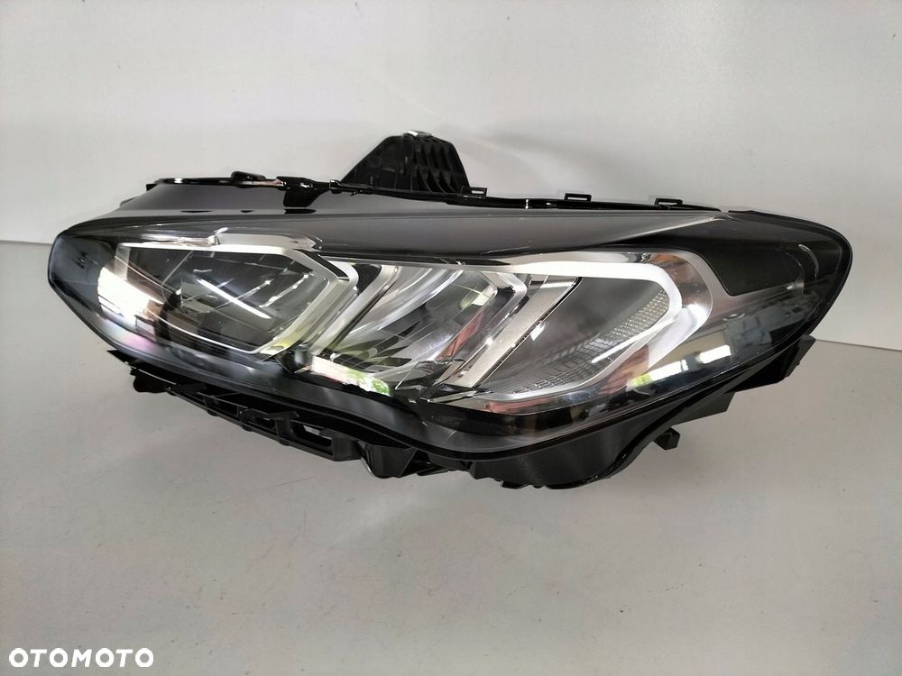 Lampa przednia lewa BMW 2 U06 ACTIVE TOURER 21- - 3
