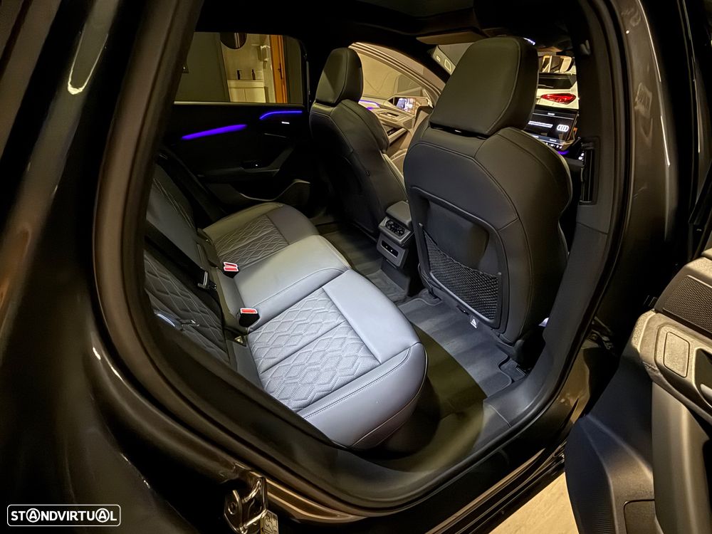 Audi A6 Avant e-tron performance edition one grey - 37