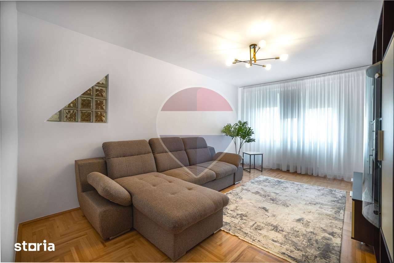 COMISION 0!!! Apartament cu 3 camere, complet renovat, de închiriat! — fotografia 1