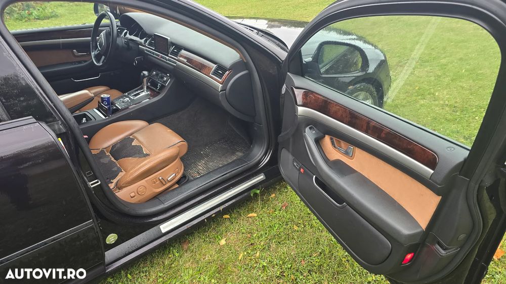 Audi A8 - 6