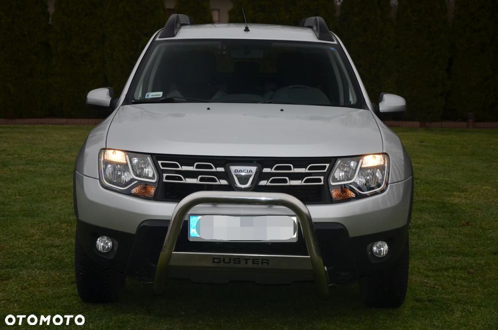 Dacia Duster 1.6 SCe Urban Explorer S&S - 3