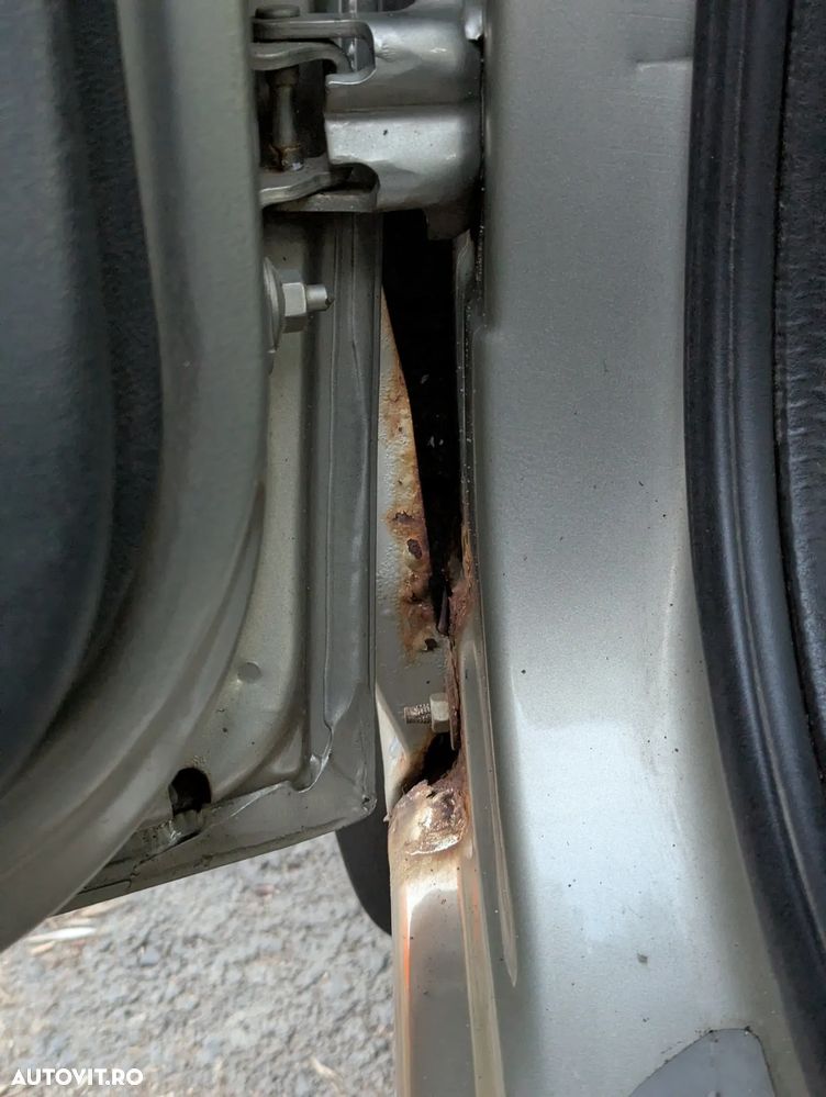 Dacia Sandero 1.6 MPI Laureate - 14