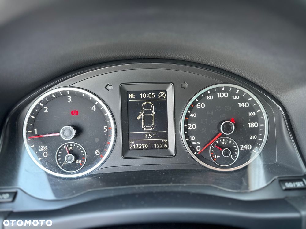 Volkswagen Tiguan 2.0 TDI BlueMot Trend&Fun - 14