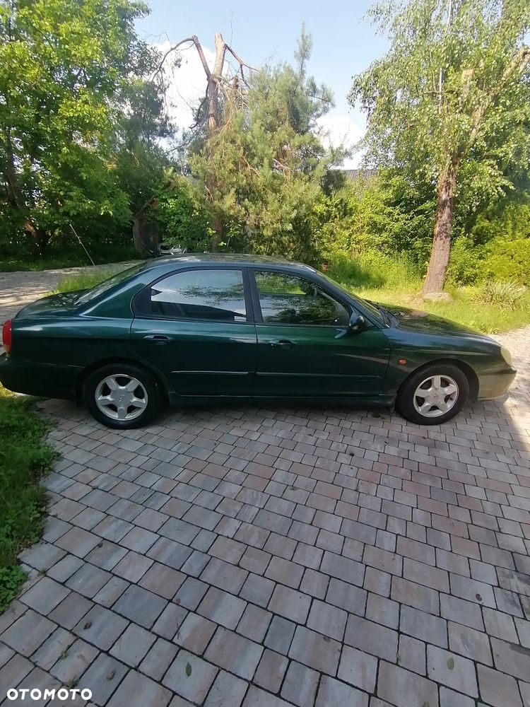 Hyundai Sonica - 4