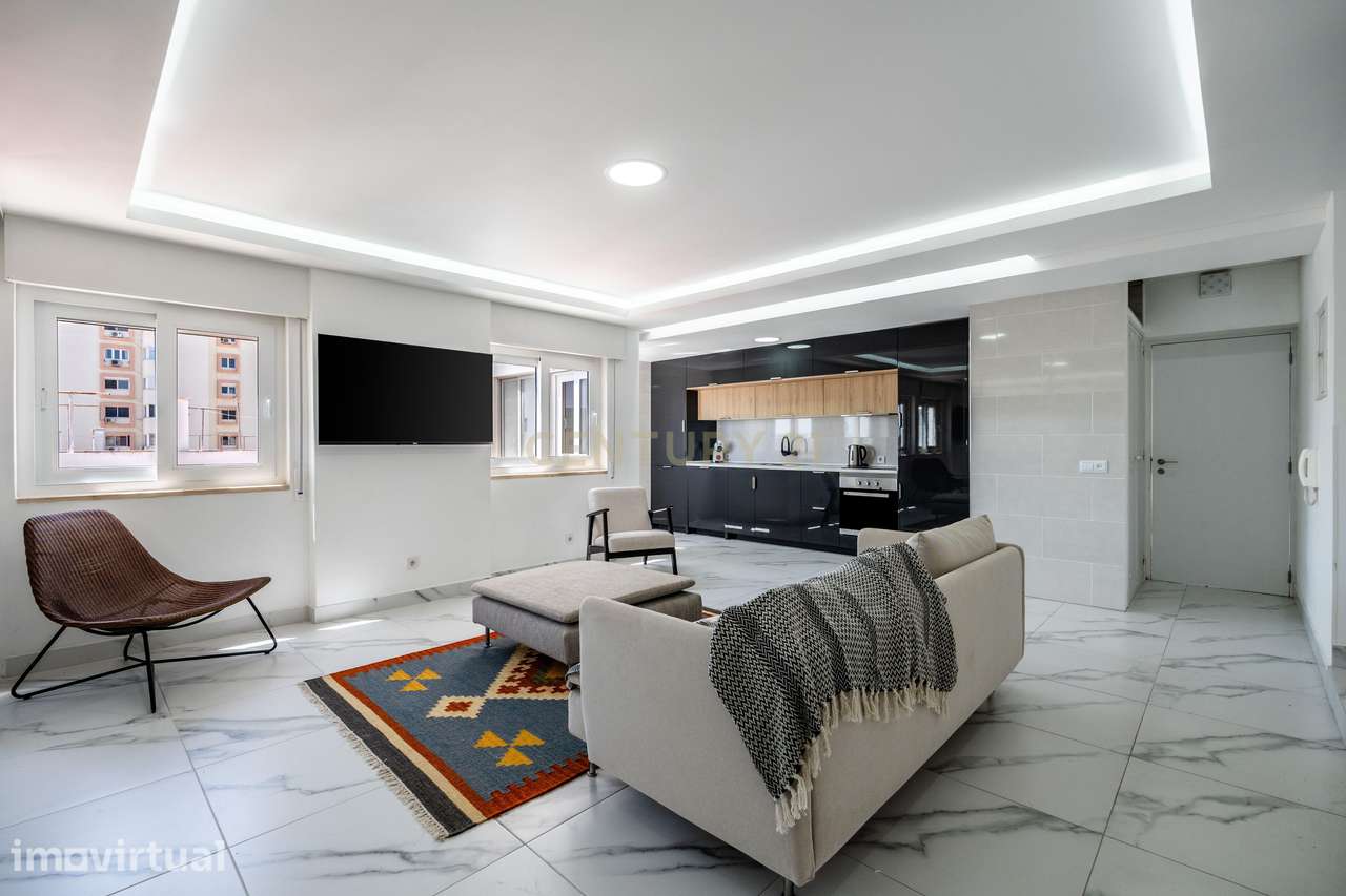 Exclusivo Apartamento T2 | Único Apartamento no 7º Piso | Vista Rio | - Grande imagem: 2/27