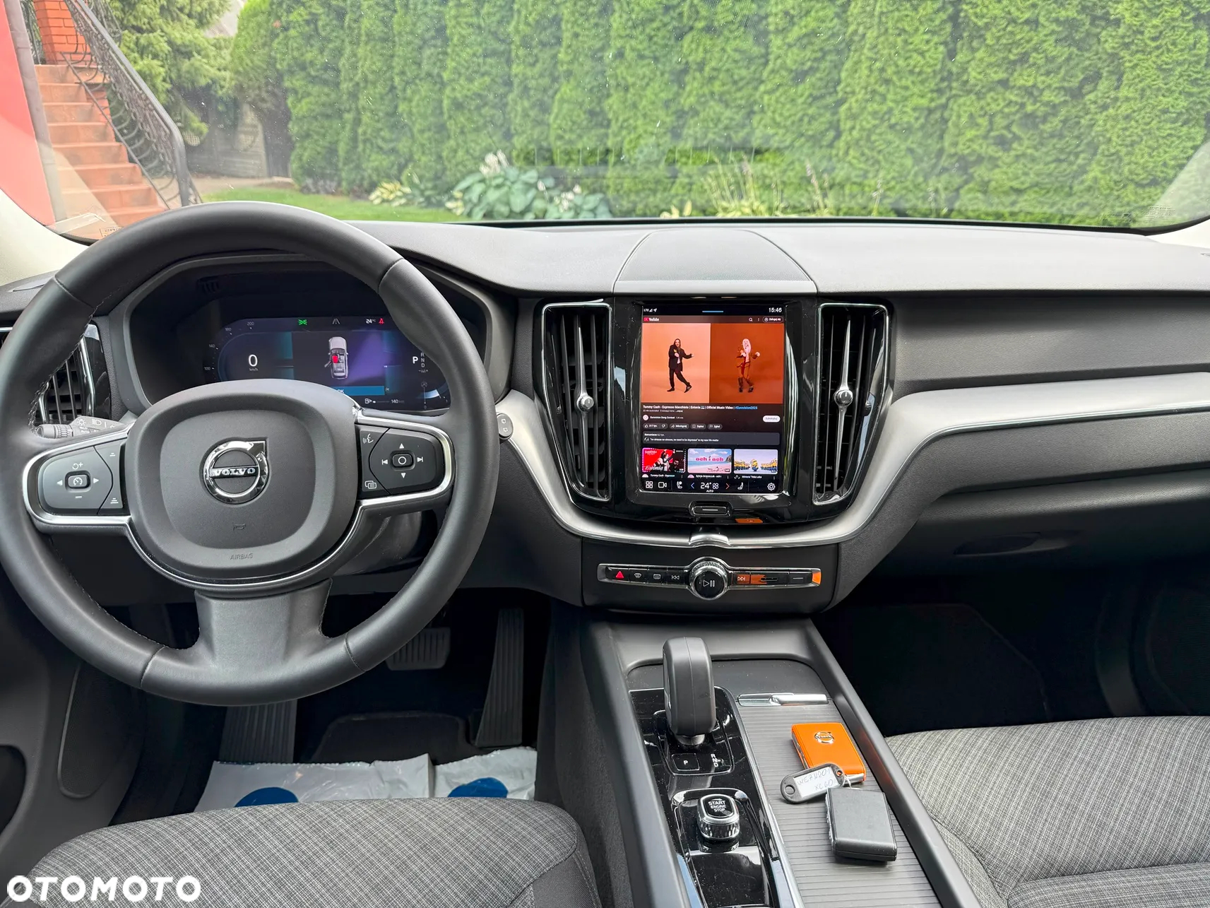 Volvo XC 60 D4 AWD Momentum - 17