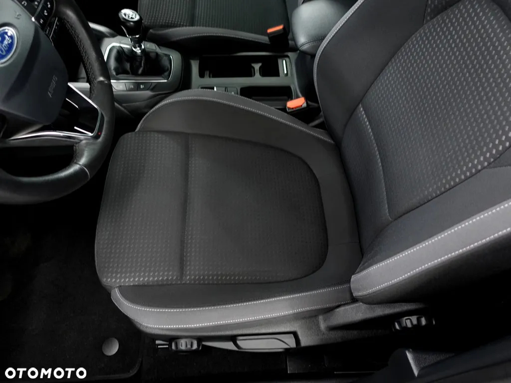 Ford Focus 1.5 TDCi Titanium - 13