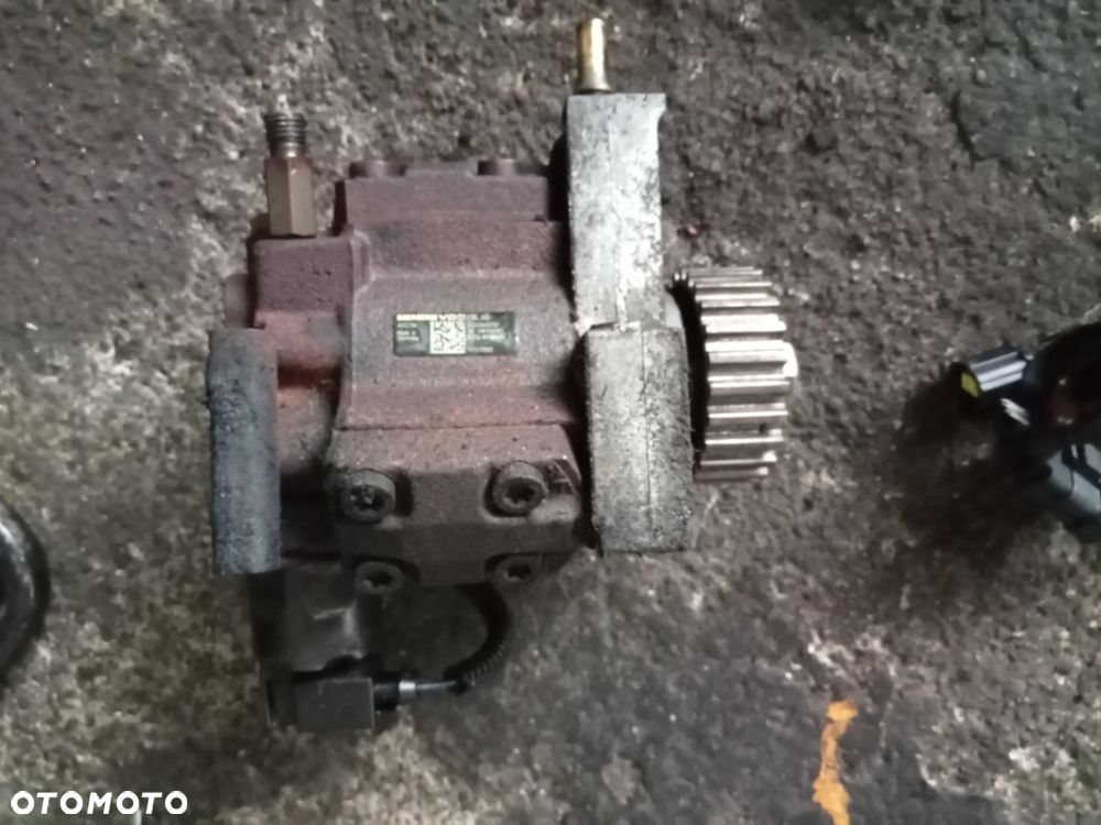 pompa wtryskowa land rover discovery 2.7 v 6 a2c20003757