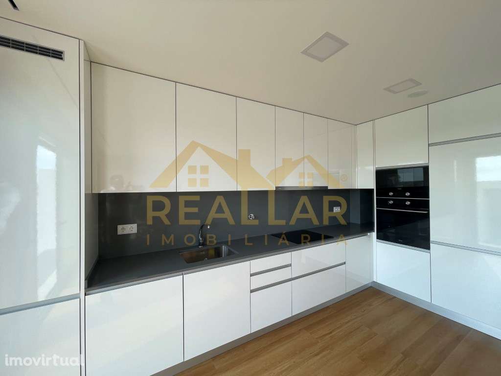 Moradia T4 perto da Praia em Esposende - Grande imagem: 4/20