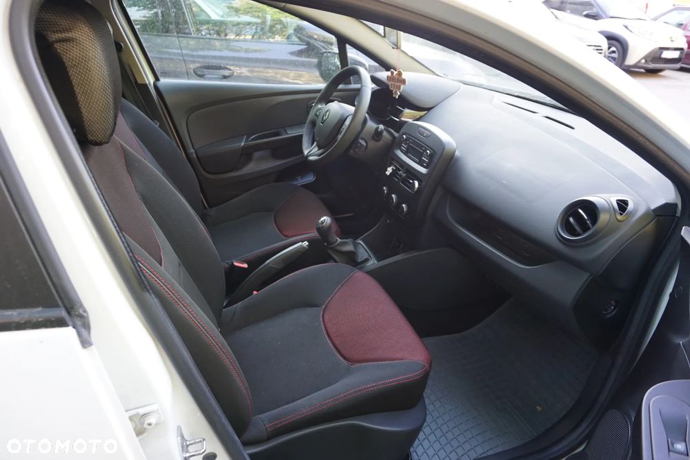 Renault Clio 1.5 dCi Expression - 9