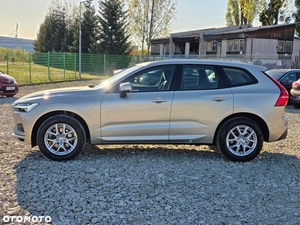 Volvo XC 60 B4 D Momentum - 6