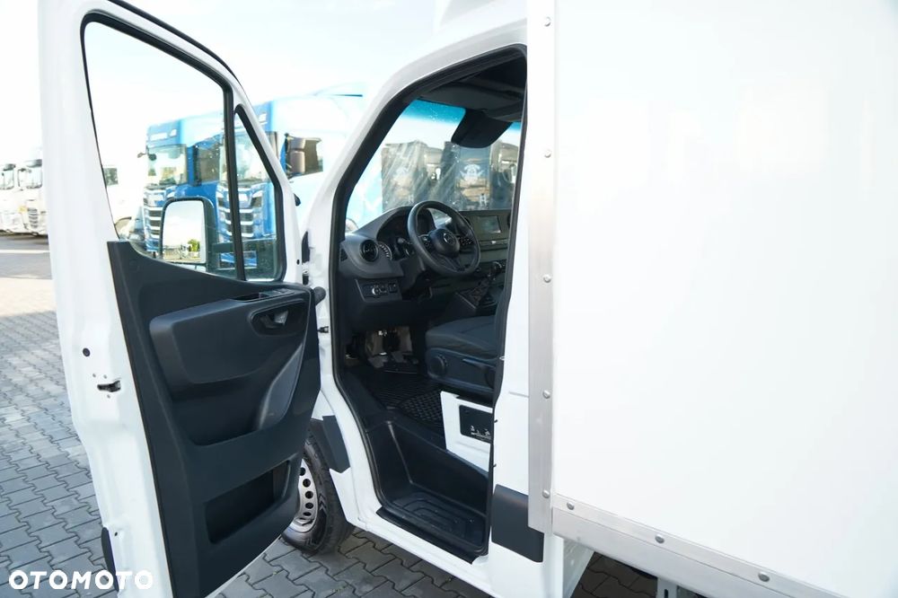 Mercedes-Benz SPRINTER 315 CDI / KONTENER 4,4 M / WINDA DHOLLANDIA - 750 KG / BLIŹNIAK / SPROWADZONY - 20