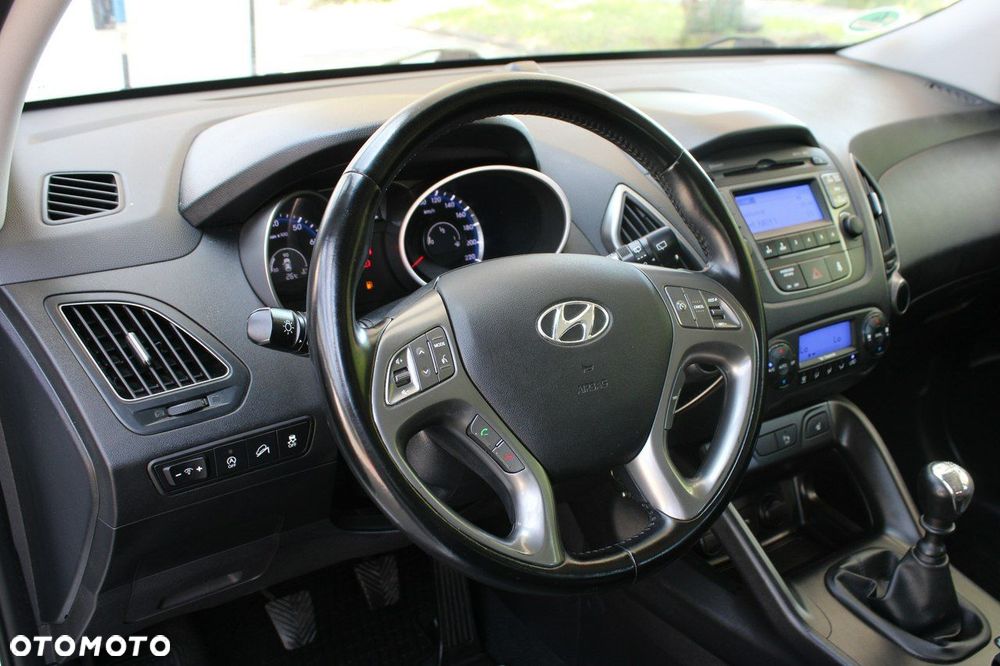 Hyundai ix35 1.6 GDI Premium 2WD - 24