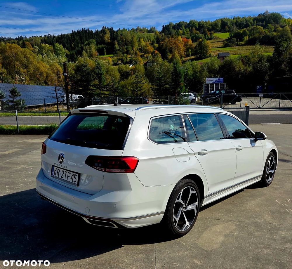 Volkswagen Passat - 7