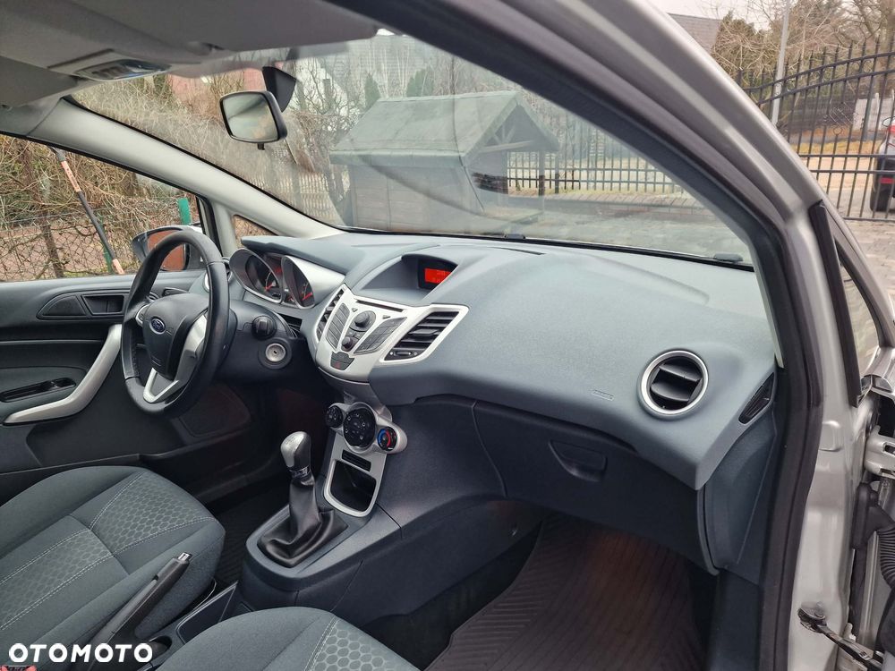 Ford Fiesta 1.25 Titanium - 13