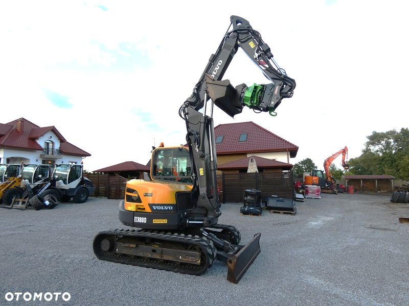 Volvo ECR88D ROTOTILT OILQUICK / Z Niemiec / 5262mtg / - 26